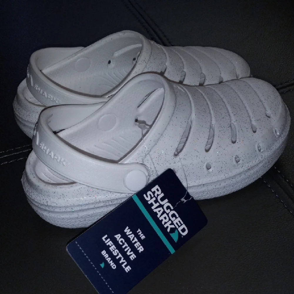 Rugged Shark Kids White Water Shoes